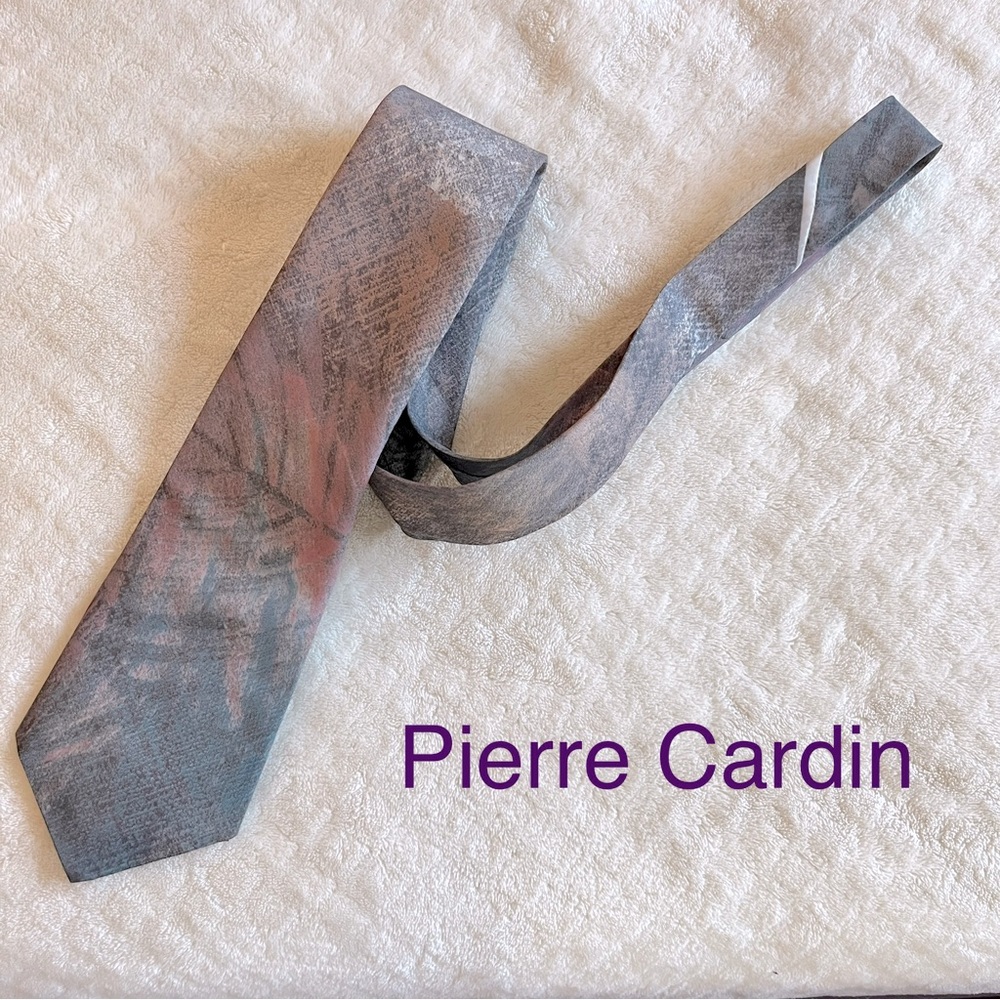 Pierre Cardin Vintage 100% Silk Geometric Pattern Neck Tie